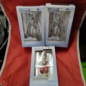 Limit form sora and Dusk from Kingdom hearts.